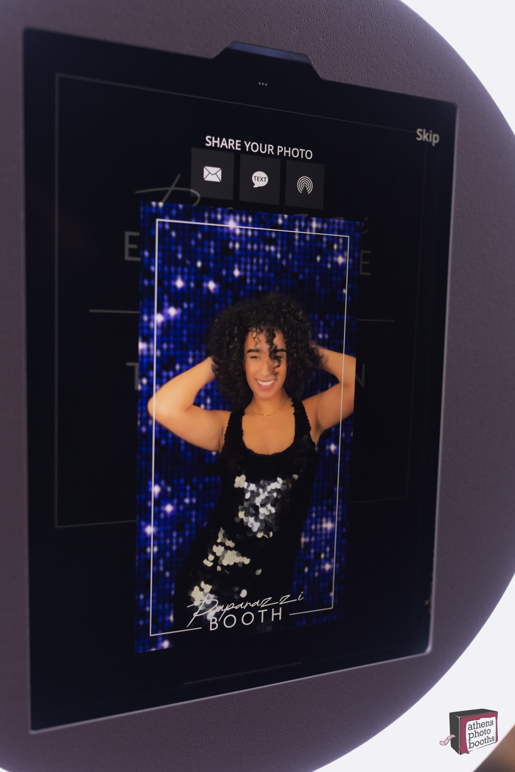 Paparazzi photo booth screen